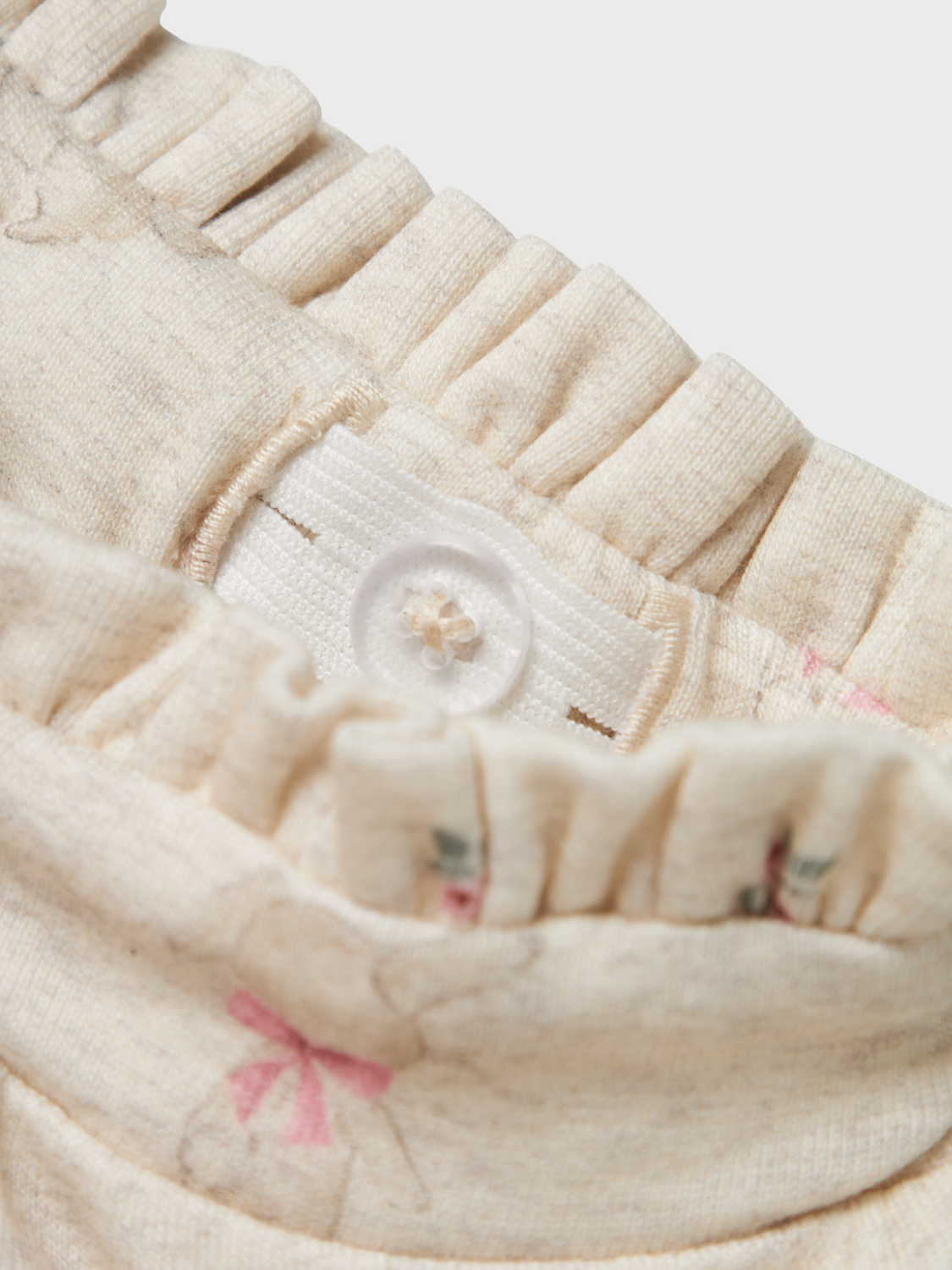 model_shot-front_full